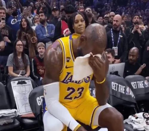 雷霆客场战,胜老鹰,亚历山大斩,亚博体育app下载,亚博体育官网,亚博体育官方网站,亚博体育平台